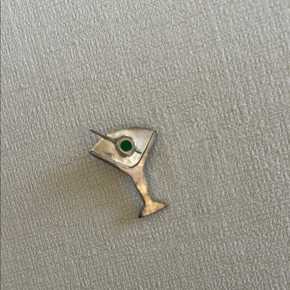 Sterling silver martini pin